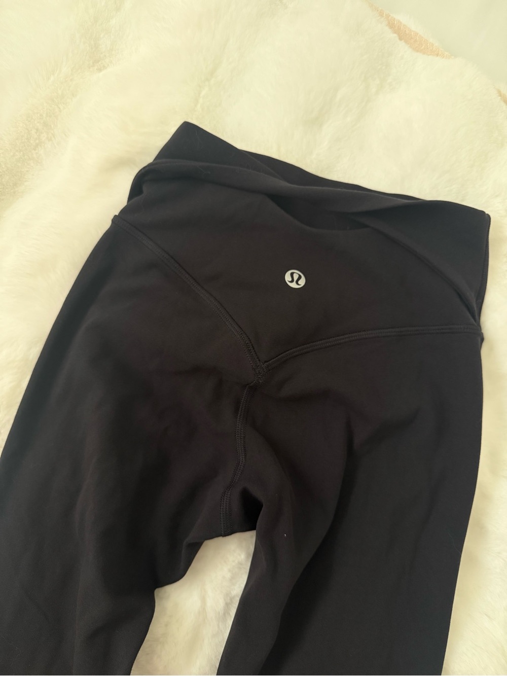 Brand new Lulu no line align leggings | black